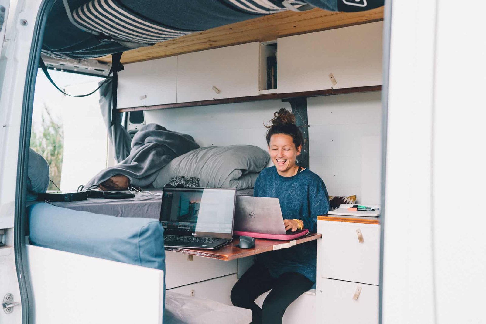 arbeiten im wohnmobil ausbau